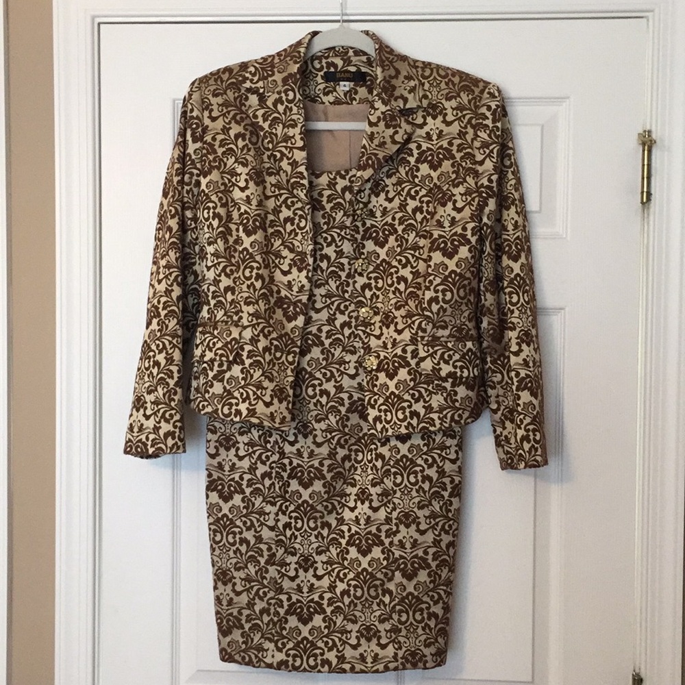 Lady’s Designer two piece dress